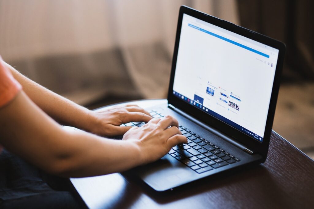 Laptop